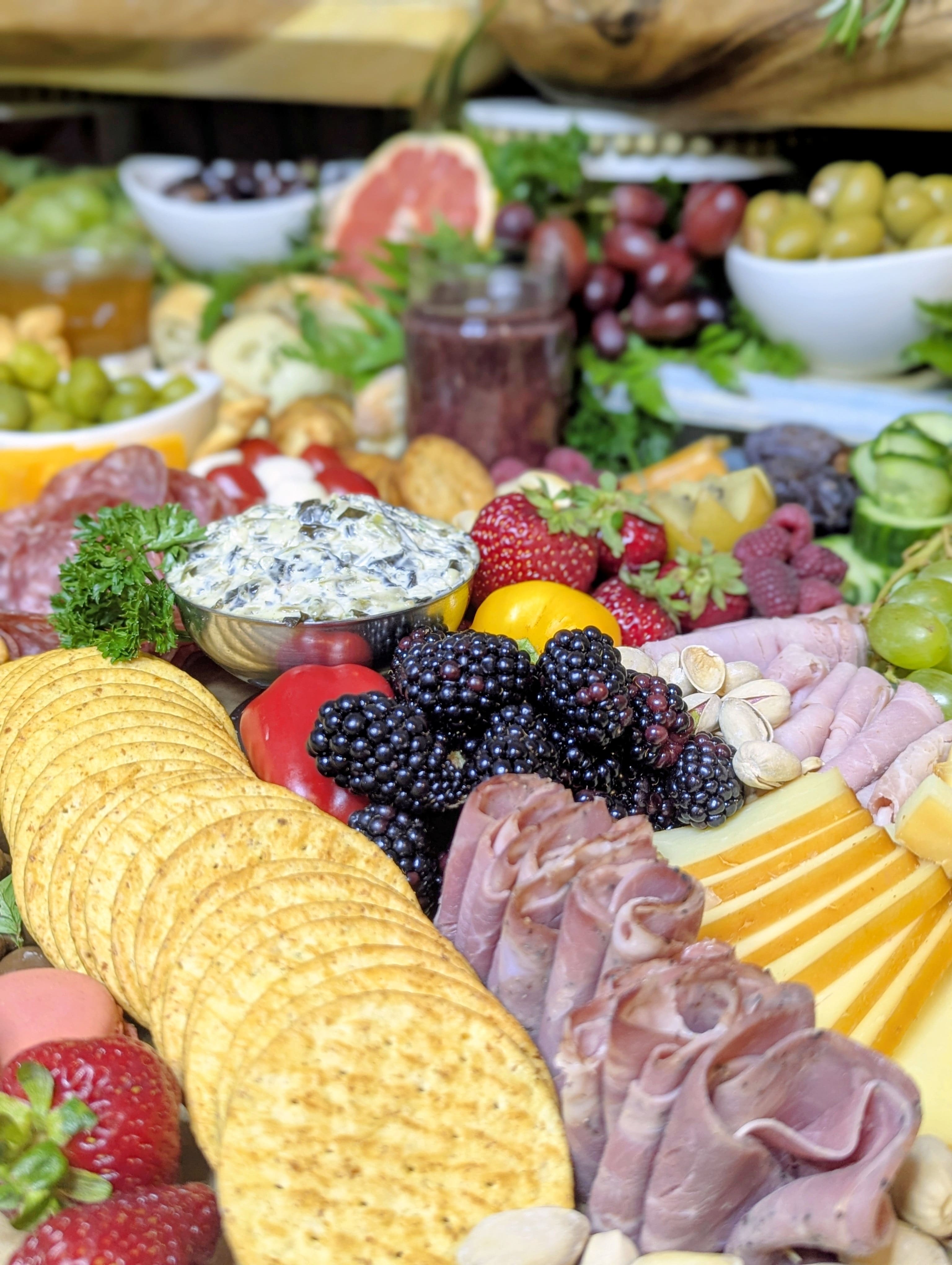 Luxury Grazing & Charcuterie Display Montréal